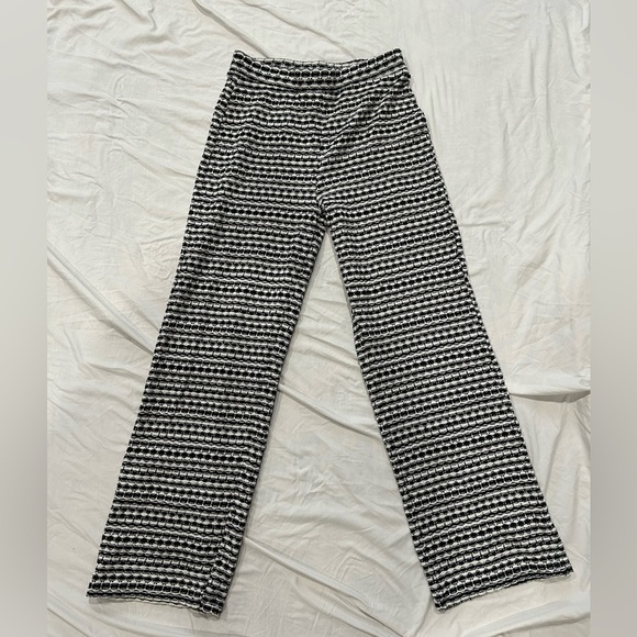 Zara Women’s White and Black Geometric Jacquard Knit Trousers Small - Picture 3 of 4